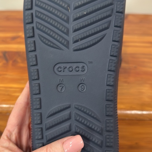 NWOT Crocs Classic Slide Unisex Navy - Picture 6 of 6